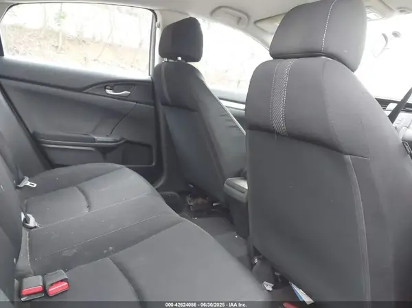 2HGFC2F57JH601937 2018 HONDA CIVIC - Image 8