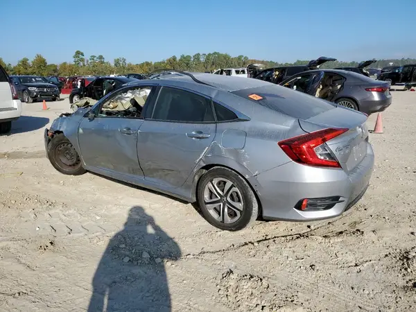 2HGFC2F57JH602070 2018 HONDA CIVIC - Image 2