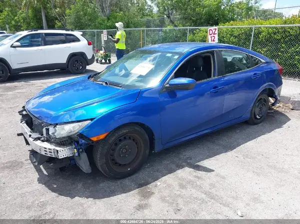 2HGFC2F57JH604000 2018 HONDA CIVIC - Image 2