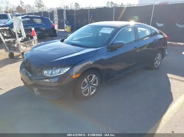 2HGFC2F57JH606765 2018 HONDA CIVIC - Image 2
