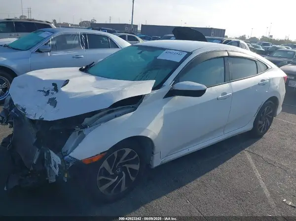 2HGFC2F58GH572795 2016 HONDA CIVIC - Image 2