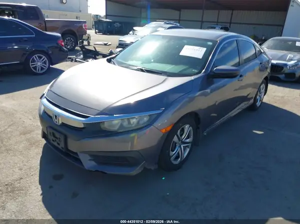 2HGFC2F58HH504305 2017 HONDA CIVIC - Image 2