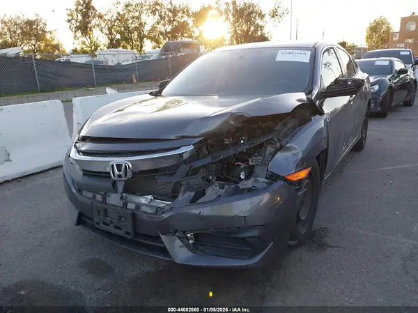 2HGFC2F58HH551429 2017 HONDA CIVIC - Image 2