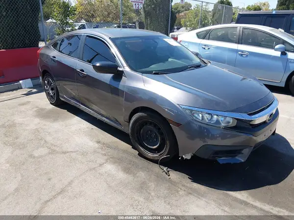 2HGFC2F58HH565928 2017 HONDA CIVIC - Image 1