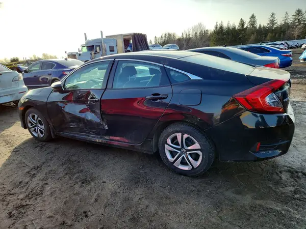 2HGFC2F58JH000469 2018 HONDA CIVIC - Image 2