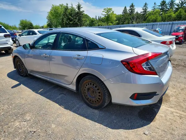 2HGFC2F58JH006465 2018 HONDA CIVIC - Image 2