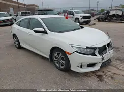2HGFC2F58JH016087 2018 HONDA CIVIC