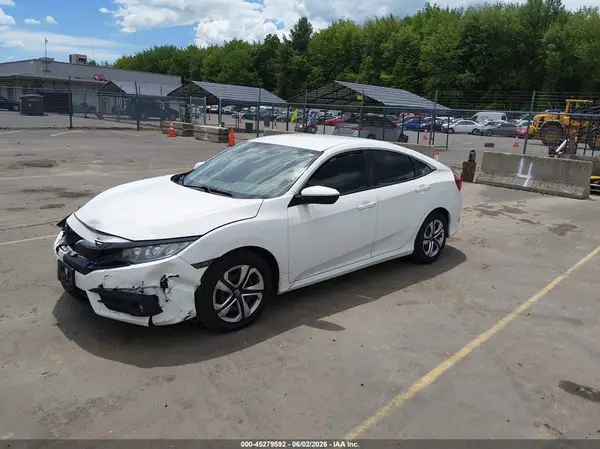 2HGFC2F58JH503886 2018 HONDA CIVIC - Image 2