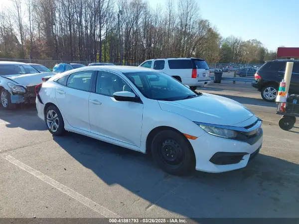 2HGFC2F58JH507677 2018 HONDA CIVIC - Image 1
