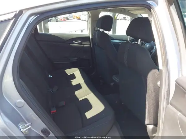 2HGFC2F58JH517352 2018 HONDA CIVIC - Image 8