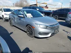 2HGFC2F58JH522082 2018 HONDA CIVIC