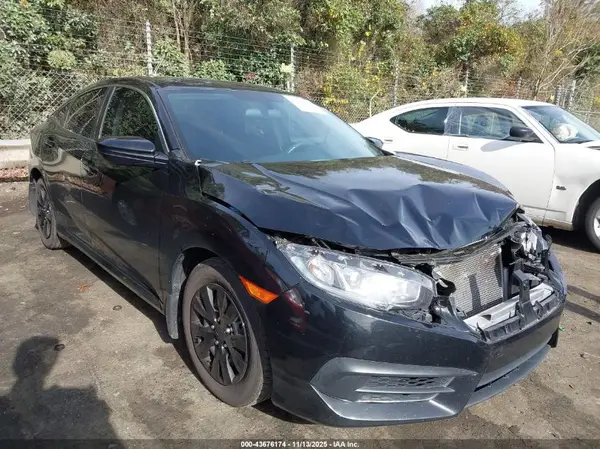 2HGFC2F58JH525659 2018 HONDA CIVIC - Image 1
