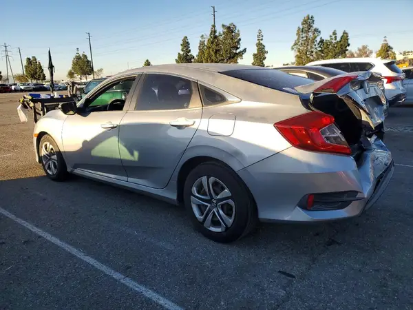 2HGFC2F58JH528531 2018 HONDA CIVIC - Image 2