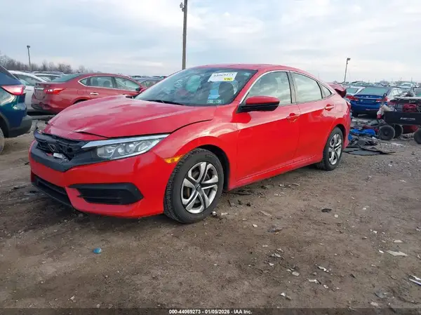 2HGFC2F58JH529517 2018 HONDA CIVIC - Image 2