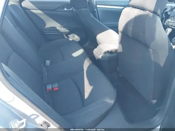 2HGFC2F58JH530859 2018 HONDA CIVIC - Image 8