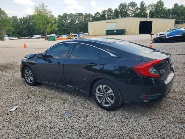 2HGFC2F58JH531428 2018 HONDA CIVIC - Image 2