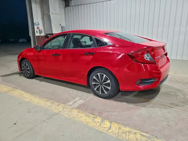 2HGFC2F58JH535026 2018 HONDA CIVIC - Image 2
