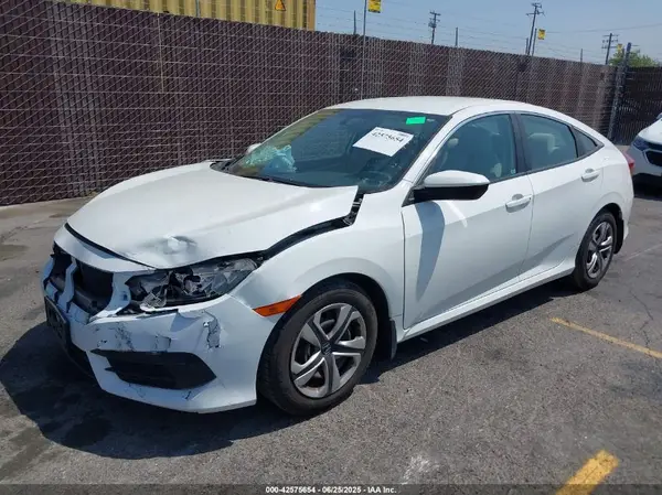 2HGFC2F58JH540999 2018 HONDA CIVIC - Image 2