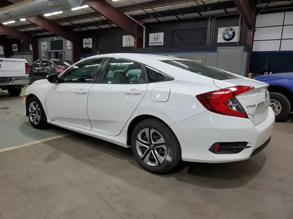 2HGFC2F58JH541067 2018 HONDA CIVIC - Image 2