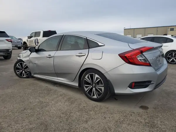 2HGFC2F58JH545653 2018 HONDA CIVIC - Image 2