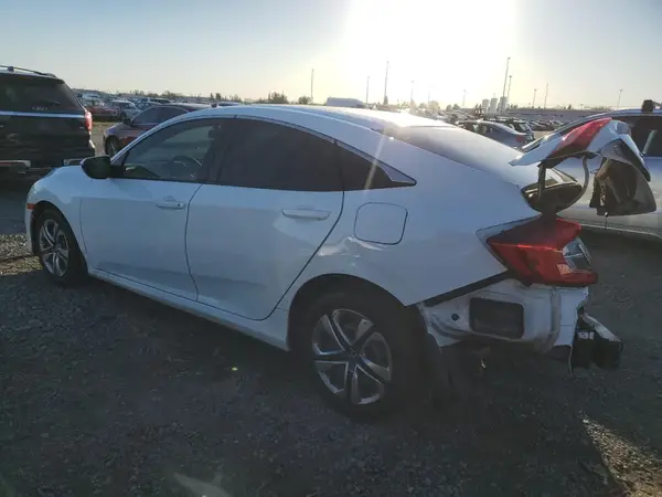 2HGFC2F58JH546964 2018 HONDA CIVIC - Image 2