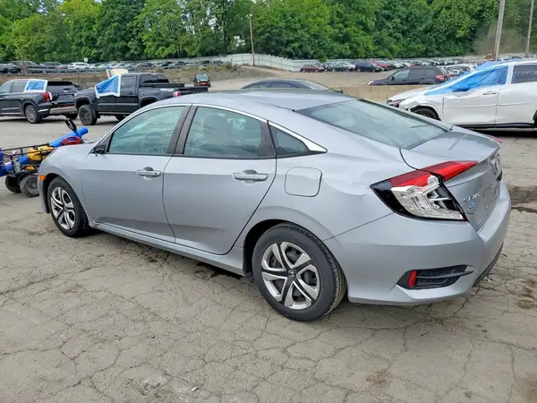 2HGFC2F58JH551095 2018 HONDA CIVIC - Image 2