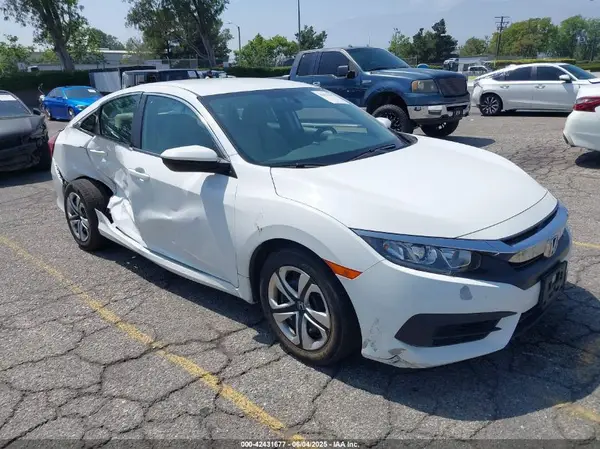 2HGFC2F58JH555874 2018 HONDA CIVIC - Image 1
