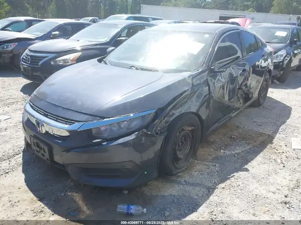 2HGFC2F58JH565353 2018 HONDA CIVIC - Image 2