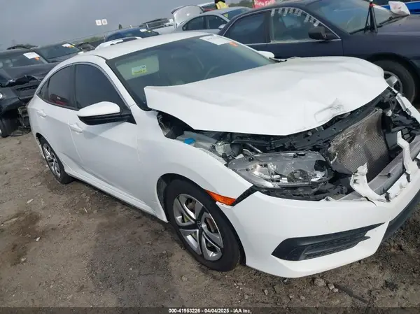 2HGFC2F58JH566566 2018 HONDA CIVIC - Image 1