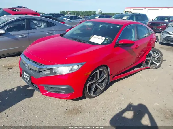 2HGFC2F58JH568950 2018 HONDA CIVIC - Image 2