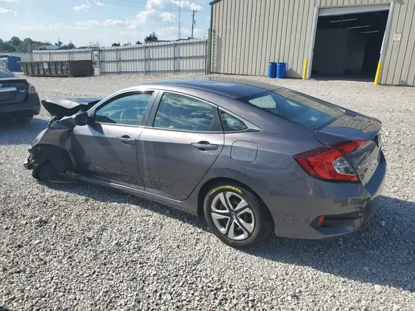 2HGFC2F58JH570343 2018 HONDA CIVIC - Image 2