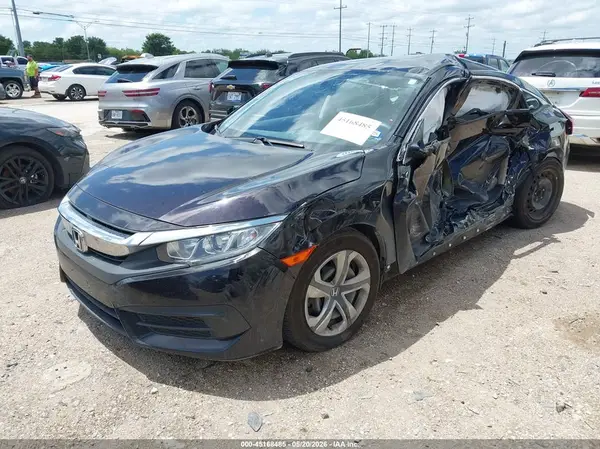 2HGFC2F58JH574411 2018 HONDA CIVIC - Image 2
