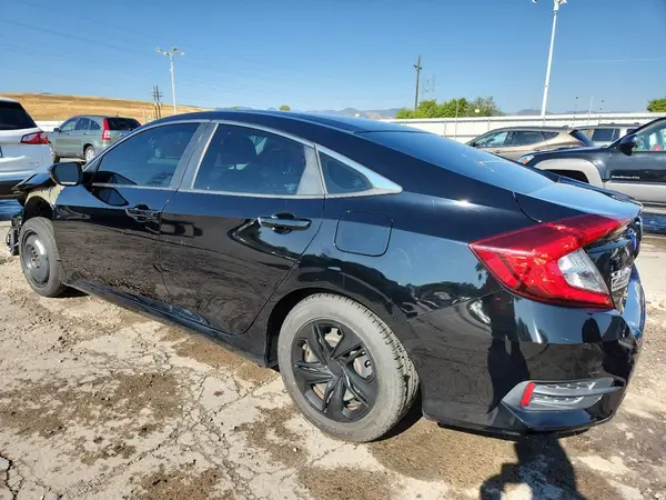 2HGFC2F58JH574621 2018 HONDA CIVIC - Image 2