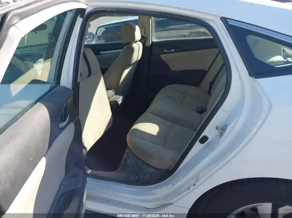 2HGFC2F58JH578149 2018 HONDA CIVIC - Image 8