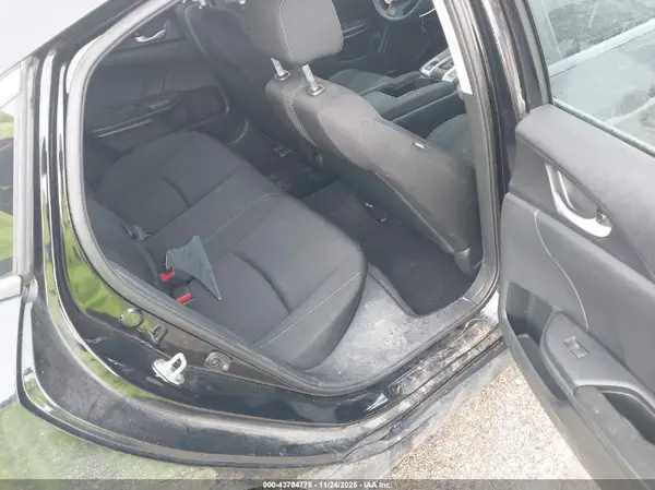 2HGFC2F58JH581164 2018 HONDA CIVIC - Image 8