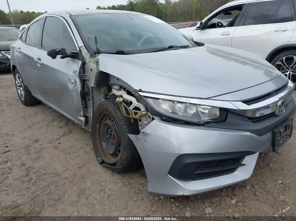 2HGFC2F58JH584016 2018 HONDA CIVIC - Image 1