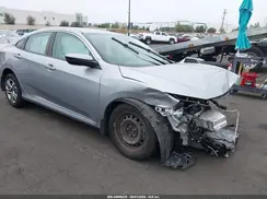 2HGFC2F58JH590611 2018 HONDA CIVIC