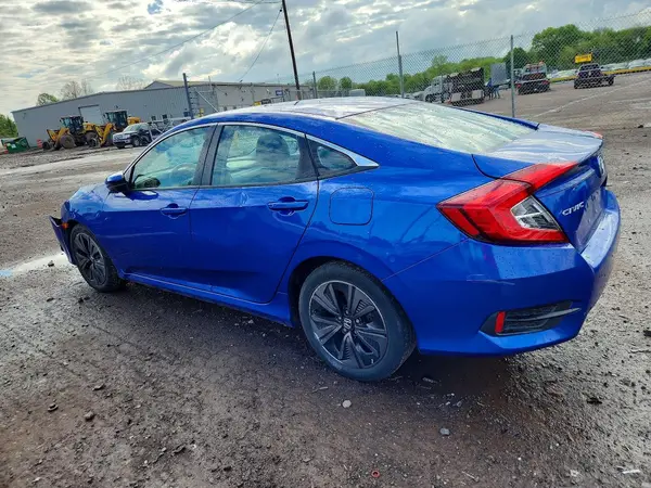 2HGFC2F58JH594853 2018 HONDA CIVIC - Image 2