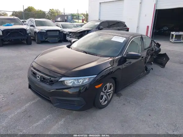2HGFC2F58JH595419 2018 HONDA CIVIC - Image 2