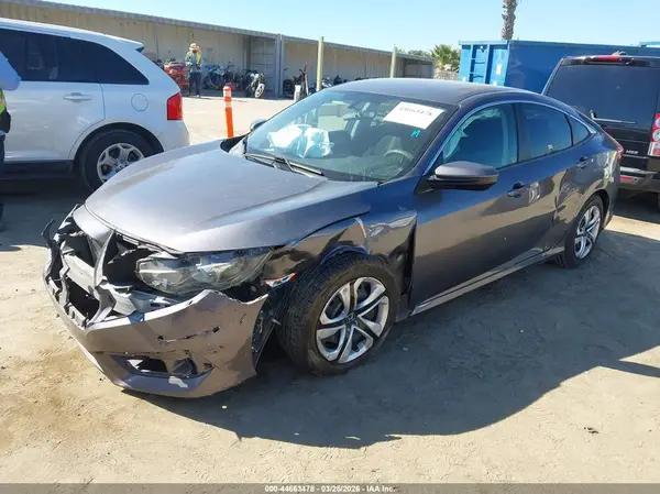 2HGFC2F58JH598529 2018 HONDA CIVIC - Image 2