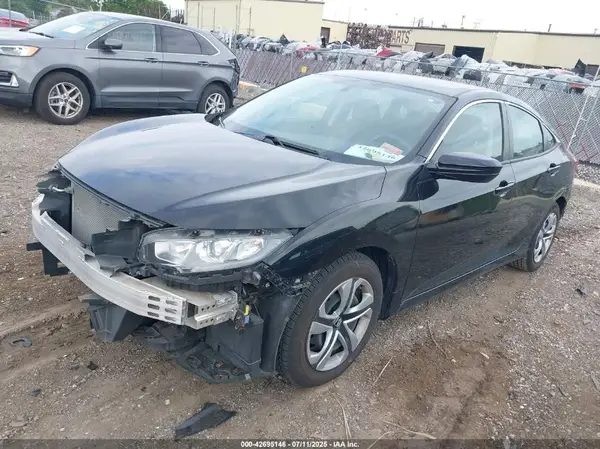 2HGFC2F59HH573939 2017 HONDA CIVIC - Image 2