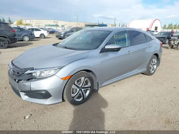 2HGFC2F59JH029897 2018 HONDA CIVIC - Image 2