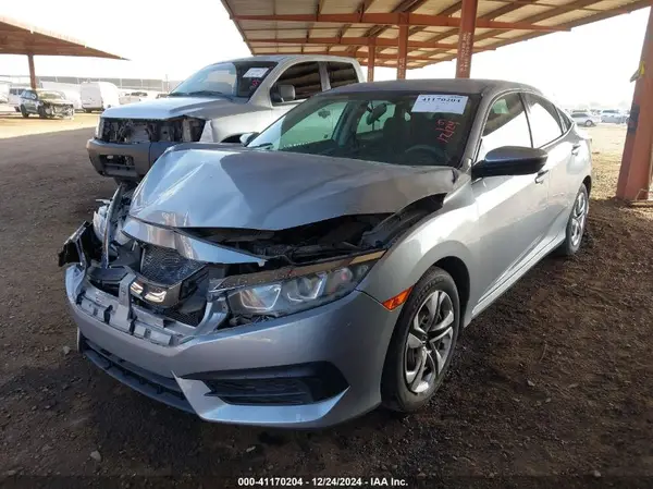 2HGFC2F59JH503105 2018 HONDA CIVIC - Image 2