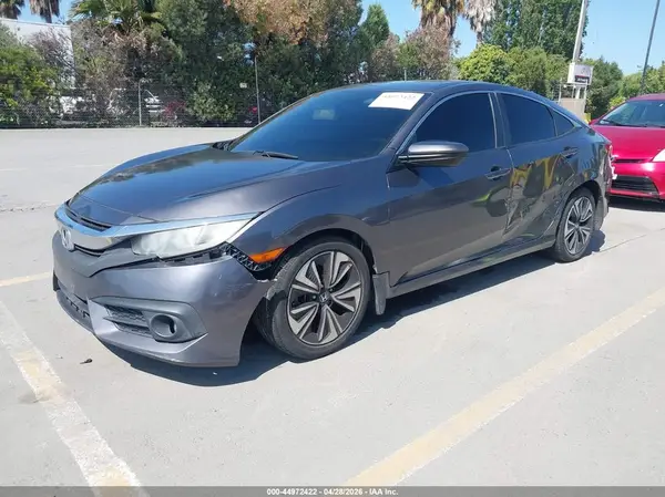 2HGFC2F59JH517280 2018 HONDA CIVIC - Image 2