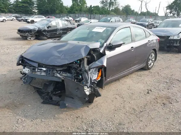 2HGFC2F59JH521197 2018 HONDA CIVIC - Image 2