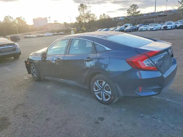 2HGFC2F59JH543653 2018 HONDA CIVIC - Image 2