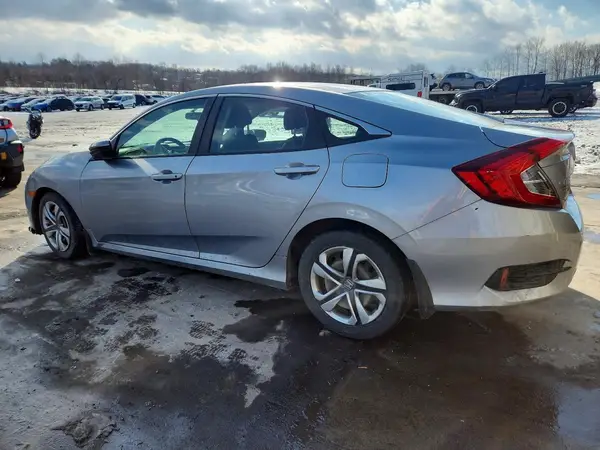 2HGFC2F59JH544639 2018 HONDA CIVIC - Image 2
