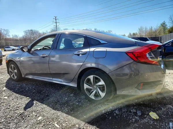 2HGFC2F59JH547931 2018 HONDA CIVIC - Image 2