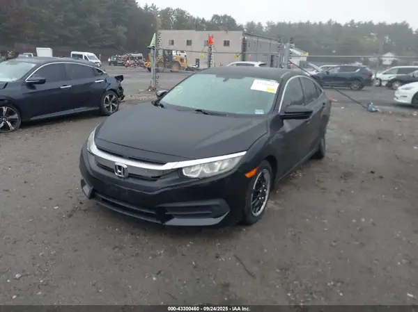 2HGFC2F59JH560873 2018 HONDA CIVIC - Image 2