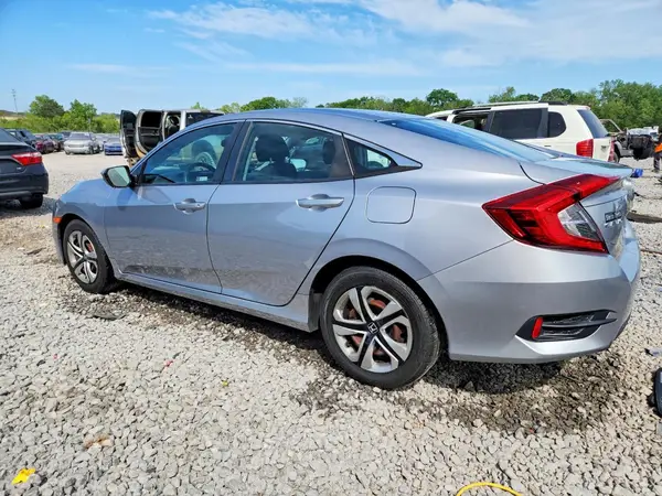 2HGFC2F59JH566723 2018 HONDA CIVIC - Image 2